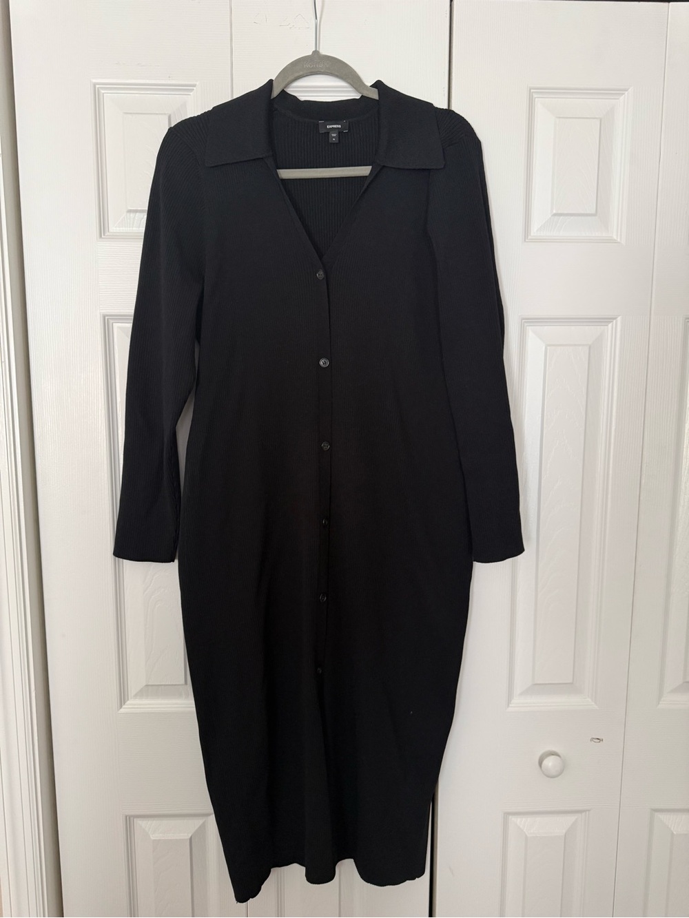 Express Black Long Sleeve Knit Button-Down Midi Dress